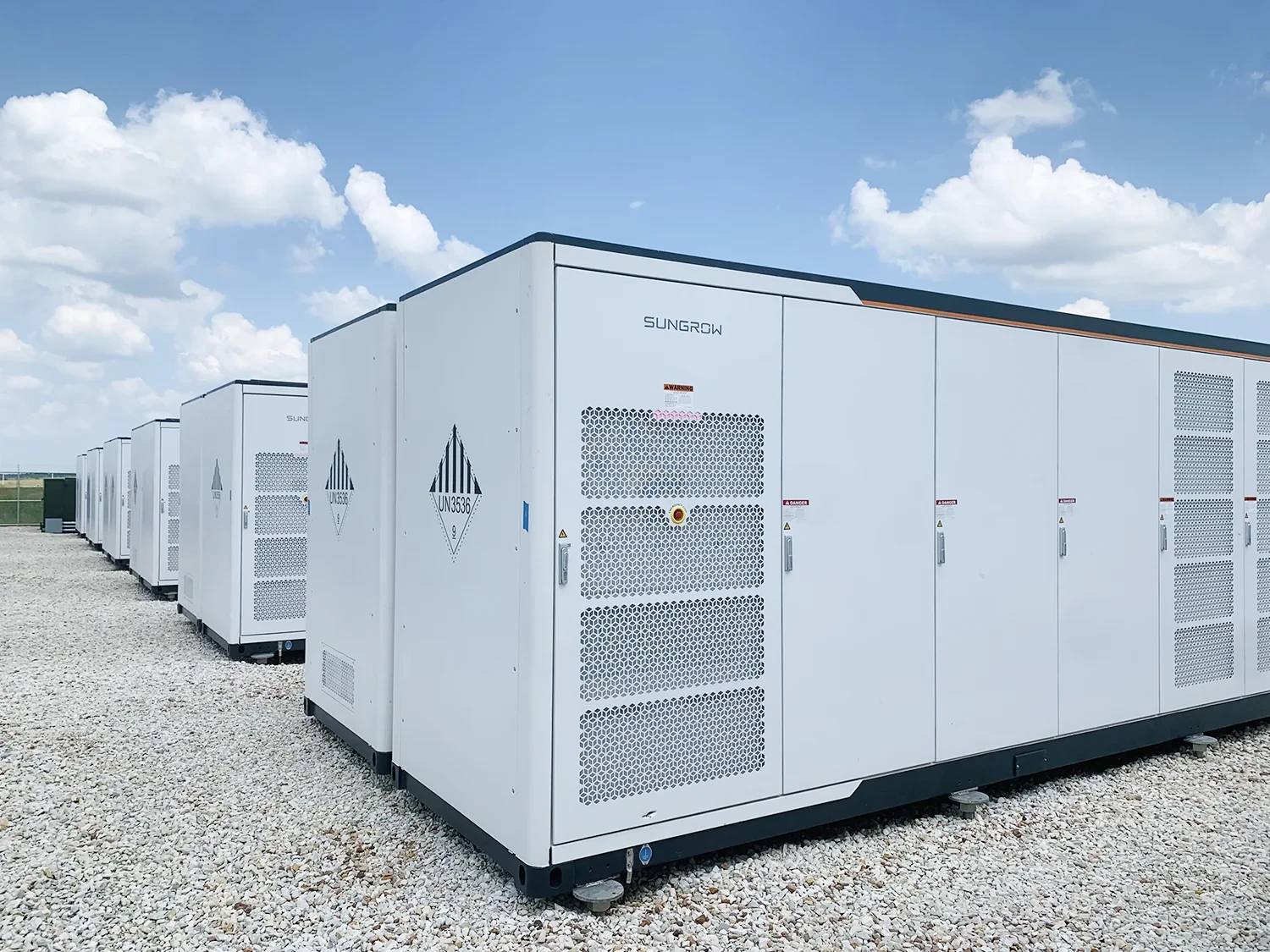 Slim investeren in industriële batterijopslag voor maximale grip op energie en rendement